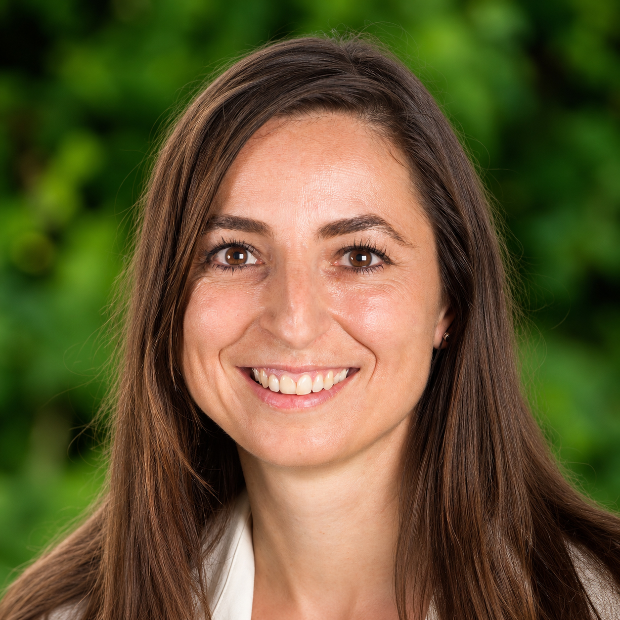 Estelle Mugnari Estelle Mugnari